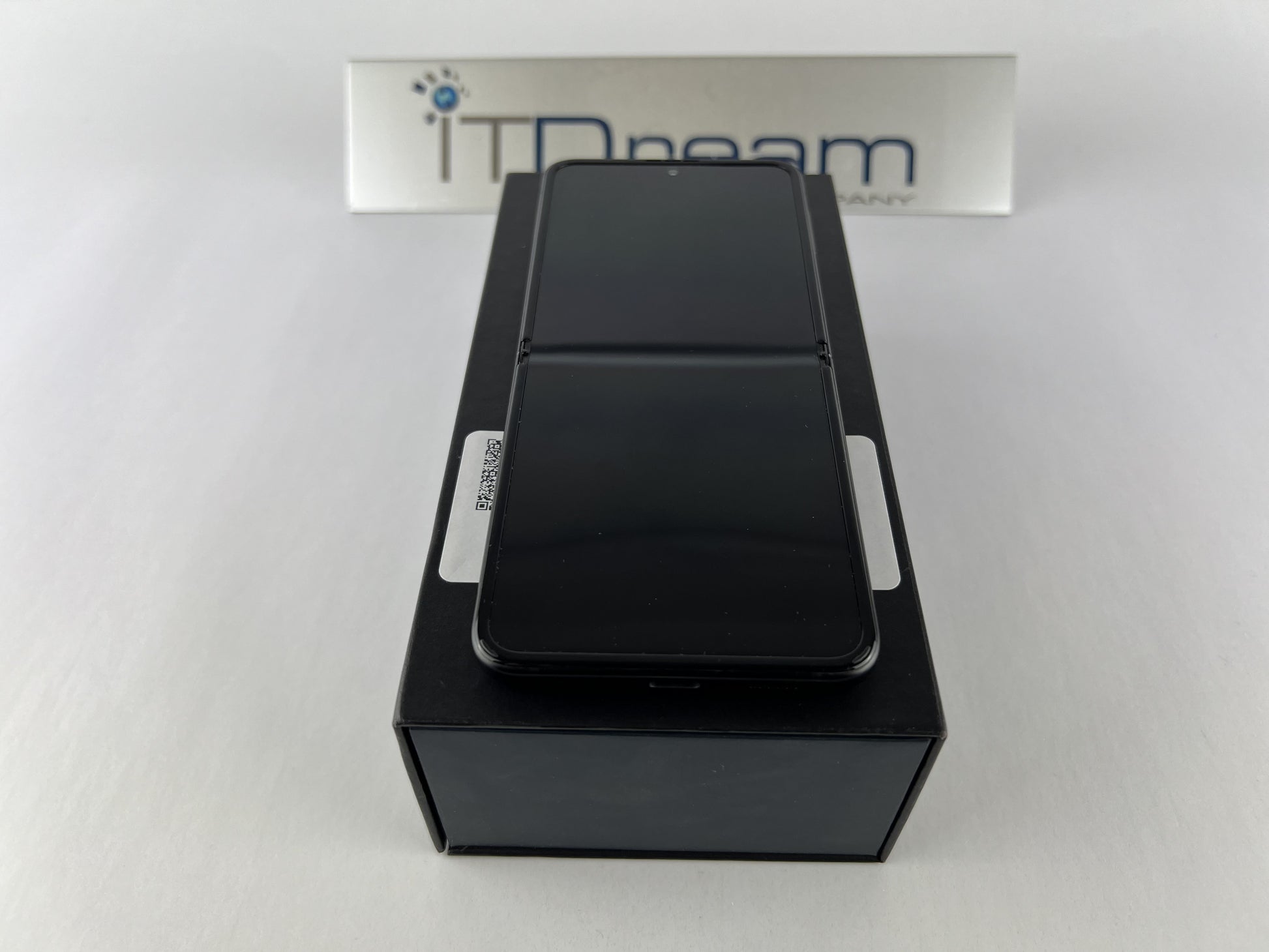 Samsung Galaxy Z-Flip3 Phantom Black SM-F711B - Capacità di memorizzazione: 256GB / Colore: Nero
