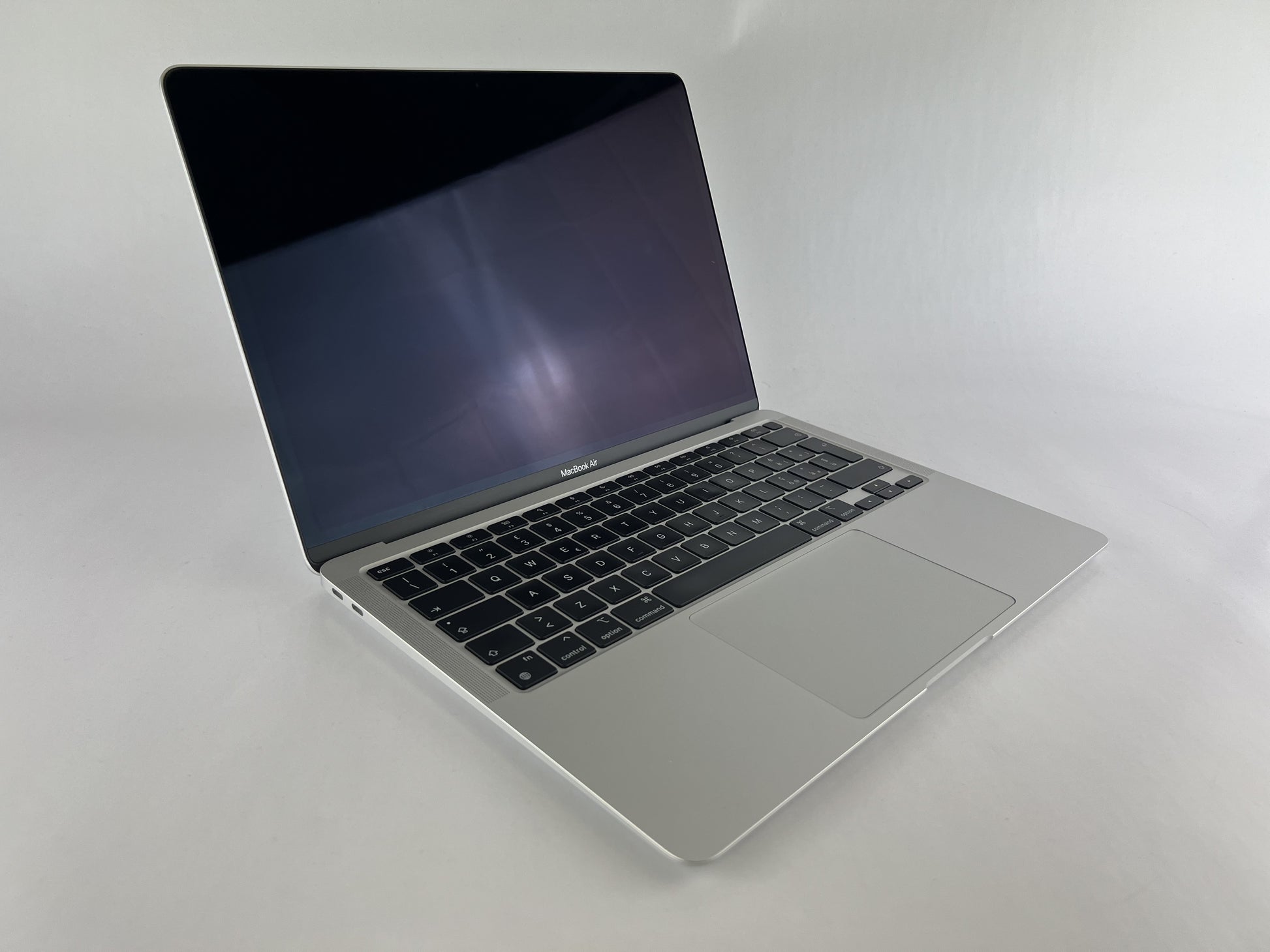 MacBook Air 2020 13" M1 MGN73T/A CTO A2337 – M1 8C CPU 7C GPU – Argento (Silver)