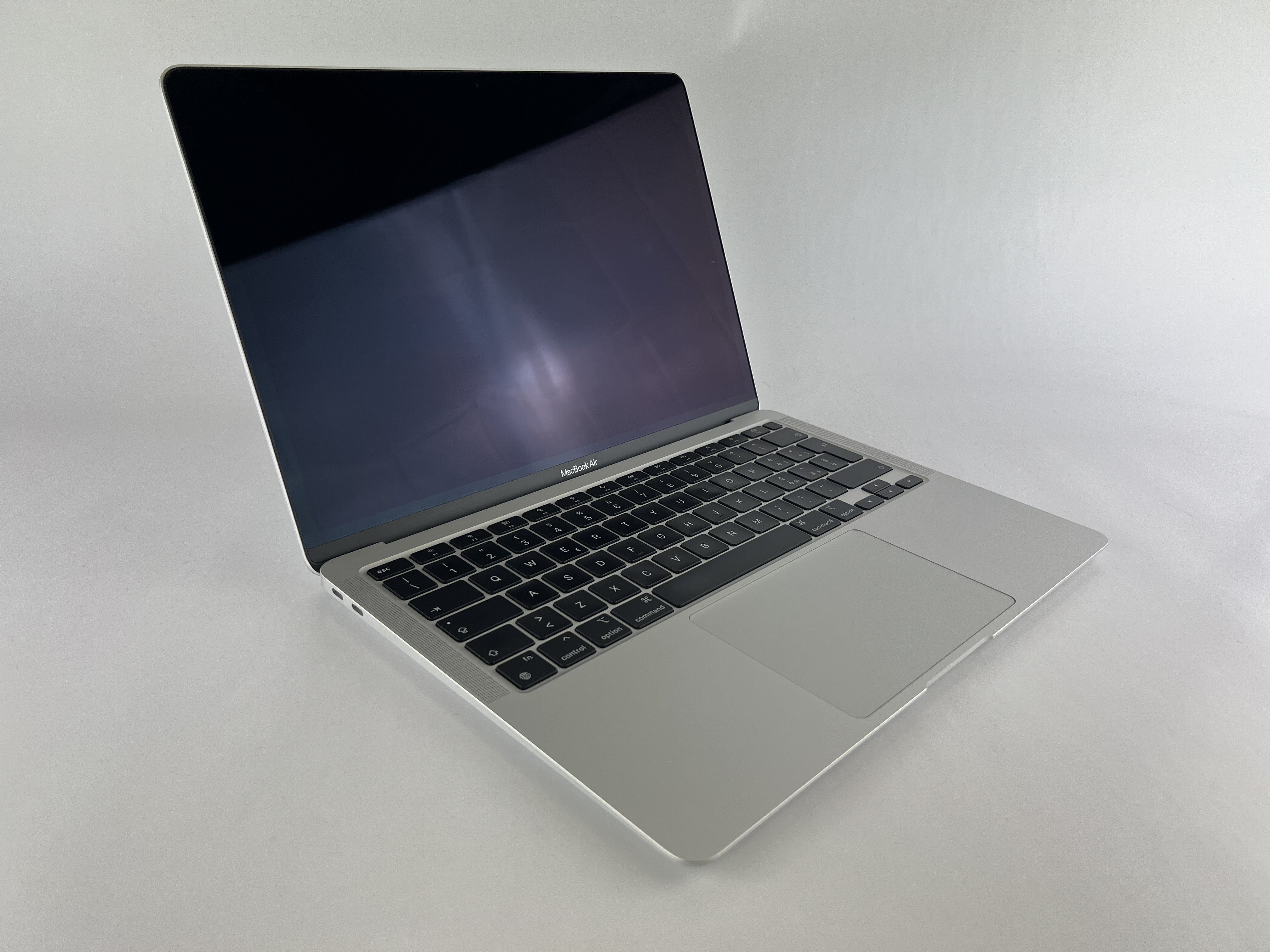 MacBook Air 2020 13" M1 MGN73T/A CTO A2337 – M1 8C CPU 7C GPU – Argento (Silver)