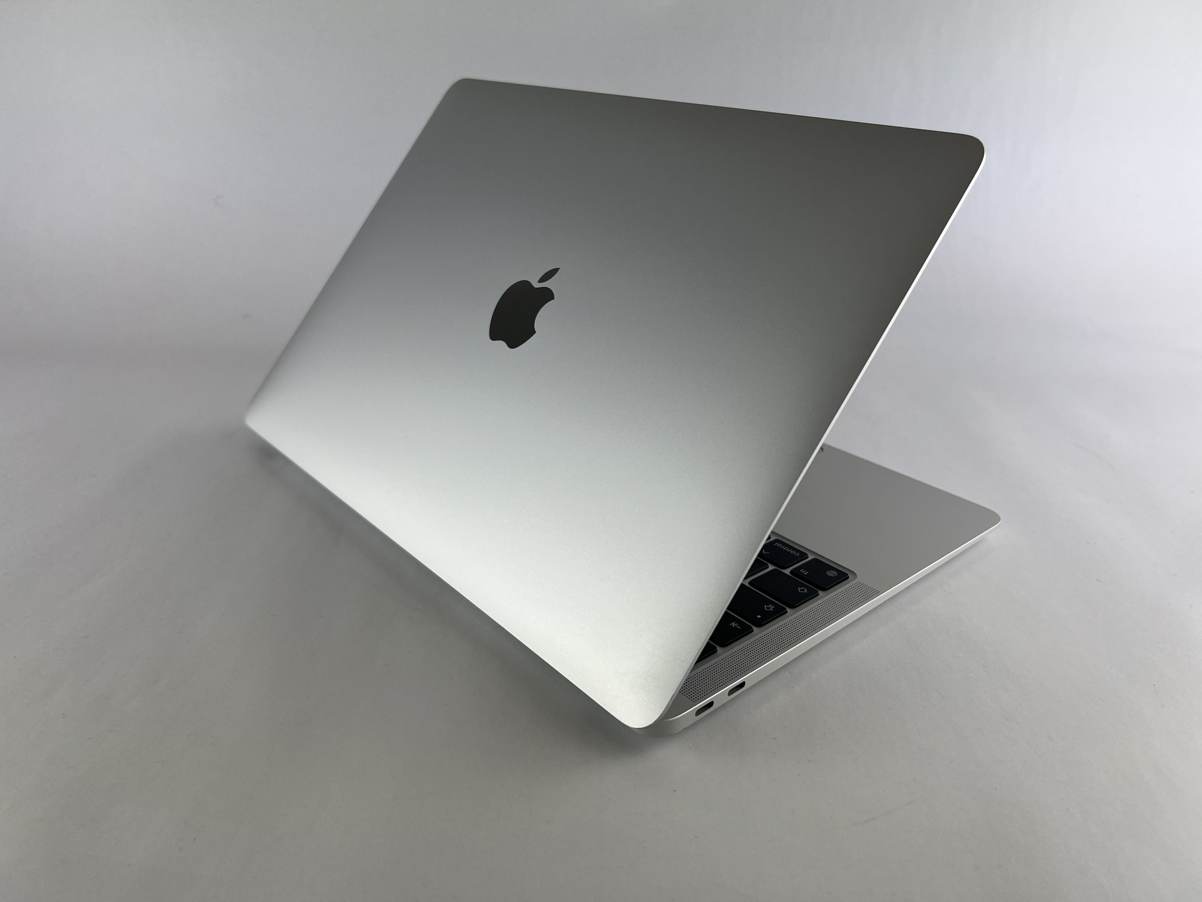MacBook Air 2020 13" M1 MGN73T/A CTO A2337 – M1 8C CPU 7C GPU – Argento (Silver)