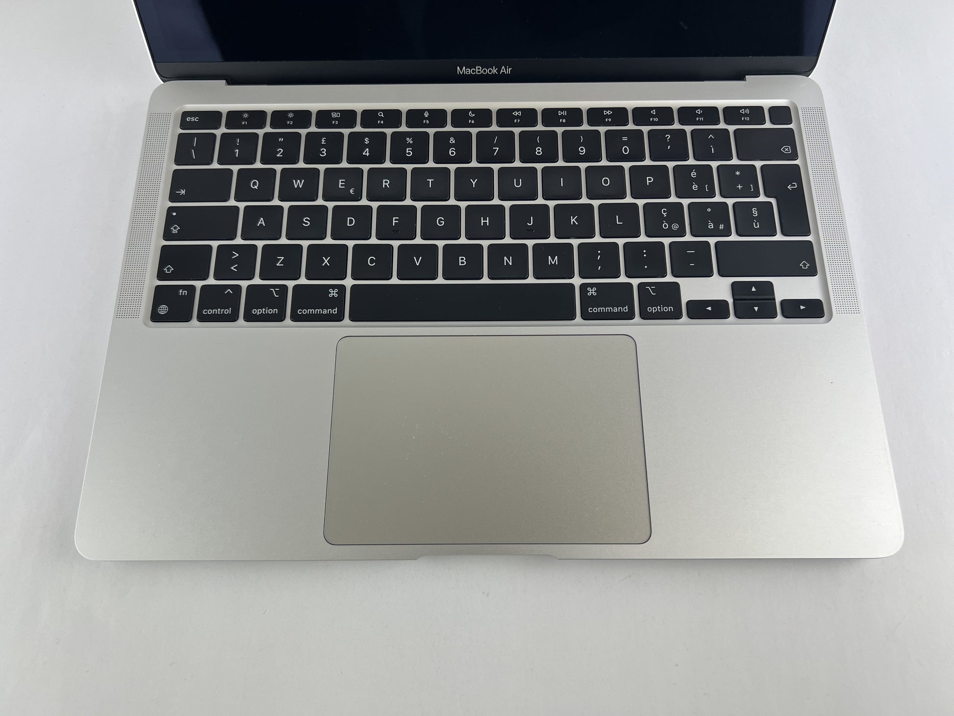 MacBook Air 2020 13" M1 MGN73T/A CTO A2337 – M1 8C CPU 7C GPU – Argento (Silver)