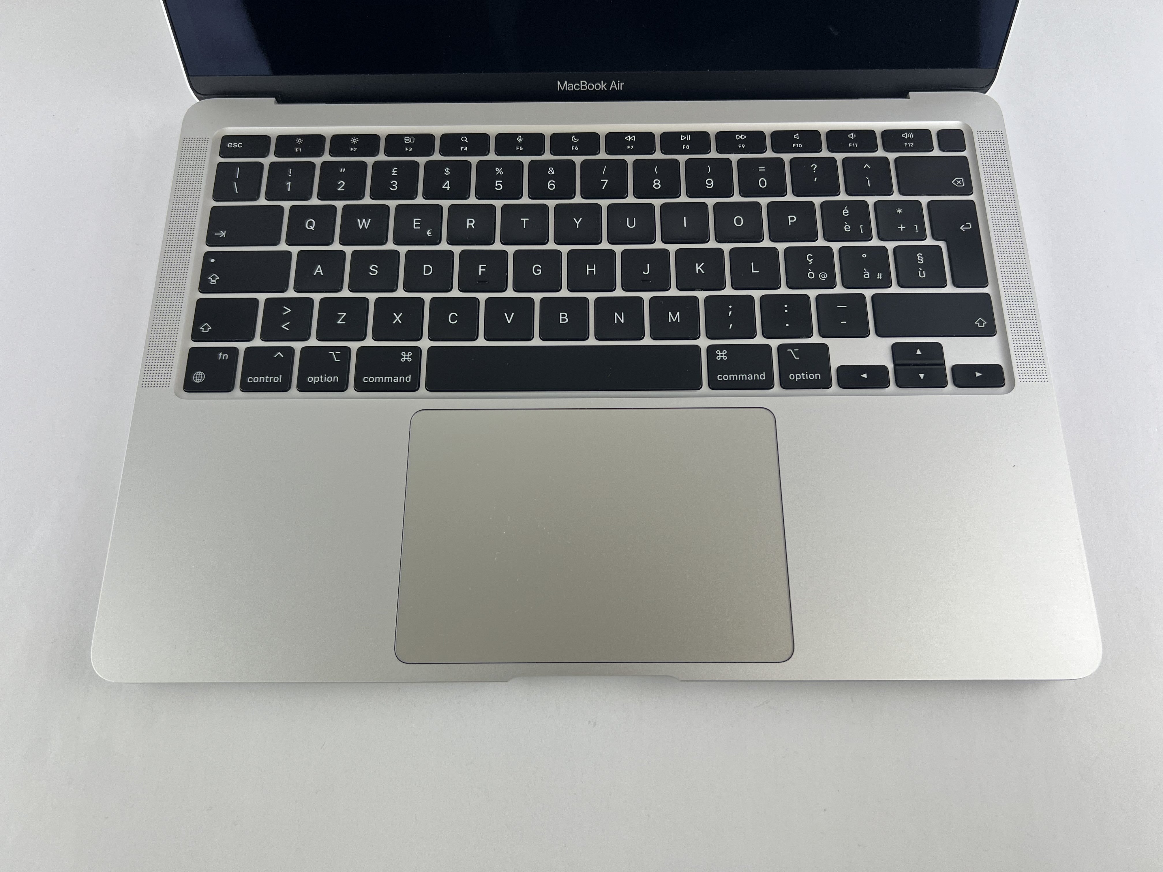 MacBook Air 2020 13" M1 MGN73T/A CTO A2337 – M1 8C CPU 7C GPU – Argento (Silver)