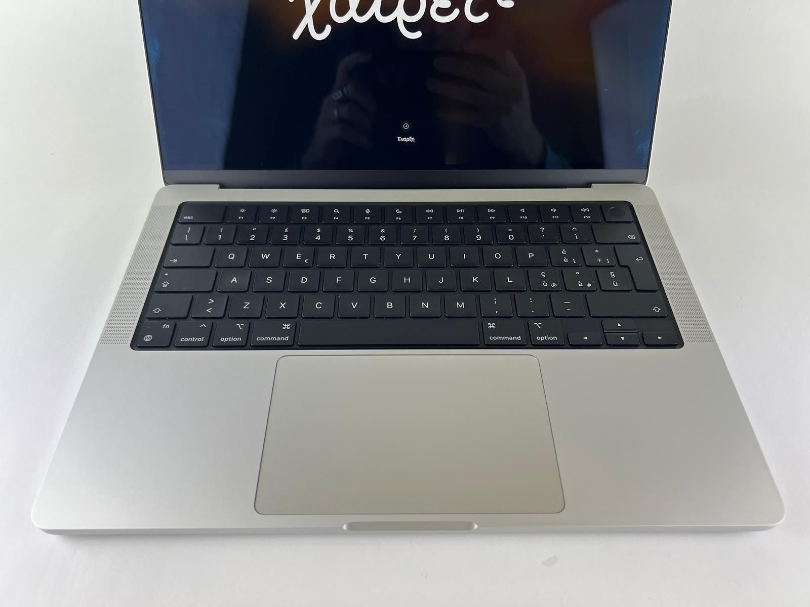 MacBook Pro 14" 2023 Chip Apple M3 A2992 MTL73LL/A – M3 8C CPU 10C GPU – Argento (Silver)