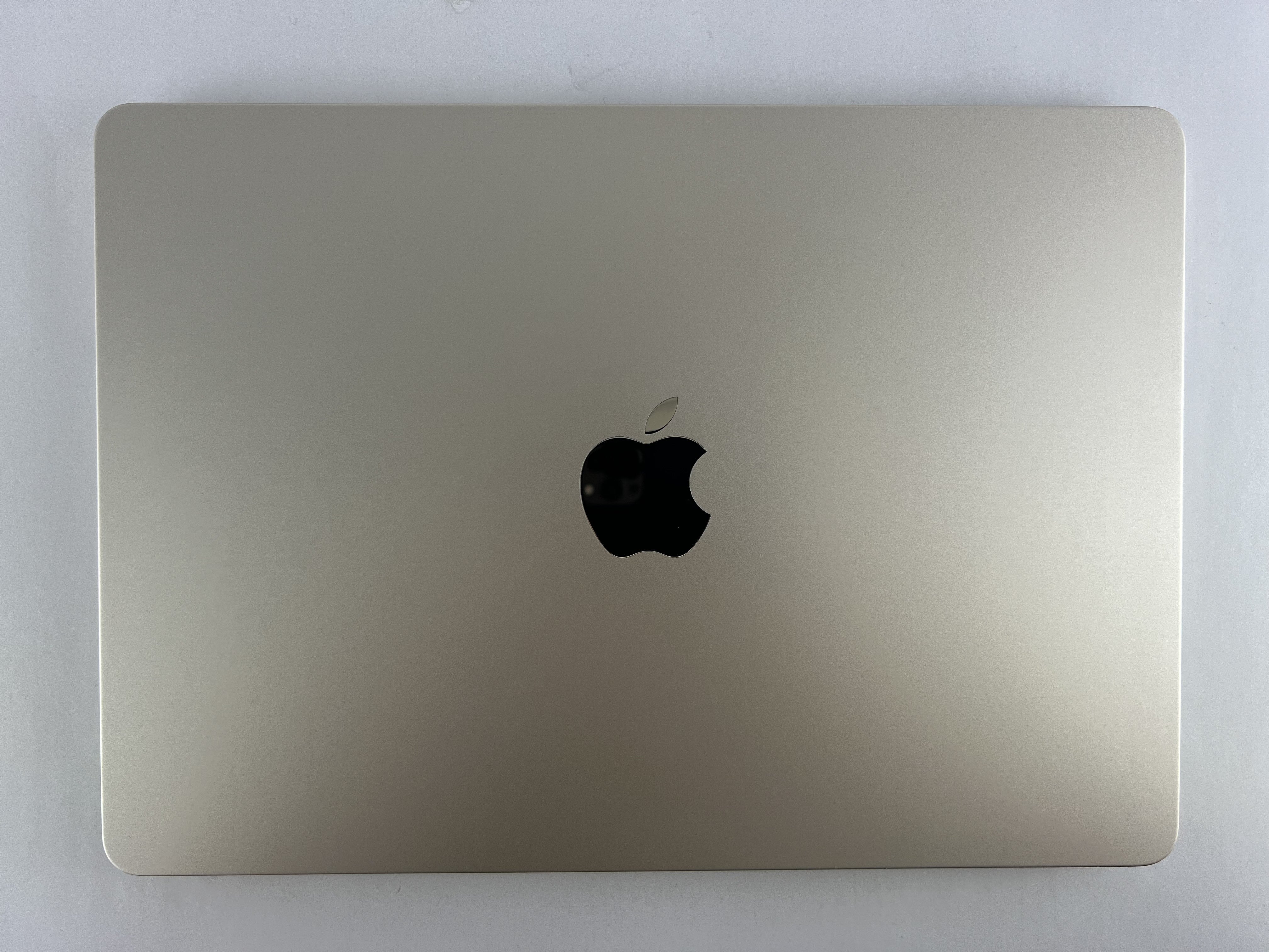 MacBook Air 13,6" 2024 Chip Apple M3 A3113 MRXQ3T/A – M3 8C CPU 10C GPU – Grigio siderale (Space Gray)