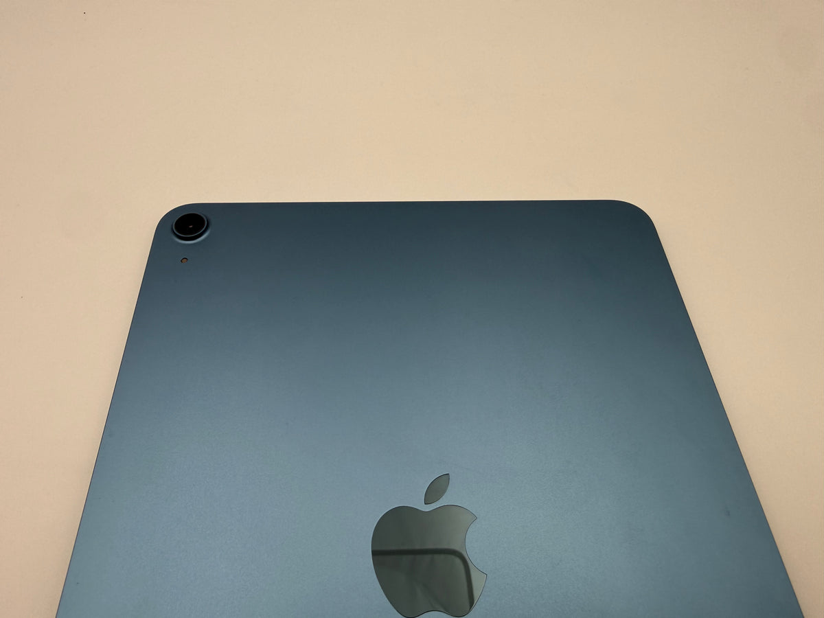 iPad Air 10.9" Apple M1 5th Gen WiFi 64GB Blue - OUTLET