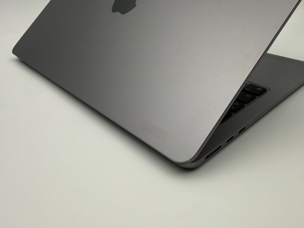 MacBook Air 13.6" M2 16GB 512GB 10-core GPU – OUTLET#01