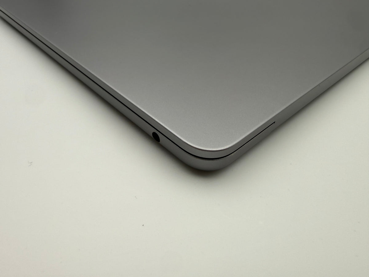 MacBook Air 13.6" M2 16GB 512GB 10-core GPU – OUTLET#02