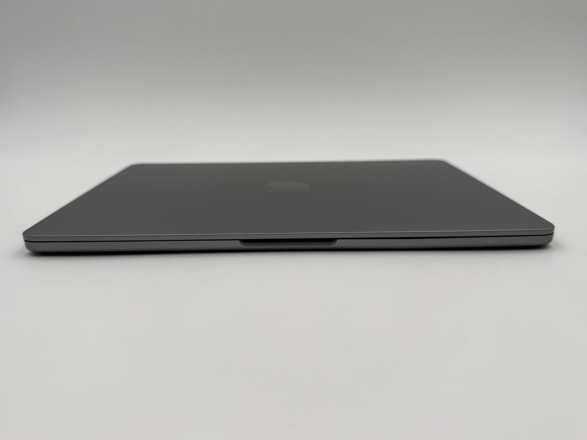 MacBook Air 13.6" M2 16GB 512GB 10-core GPU – OUTLET#04