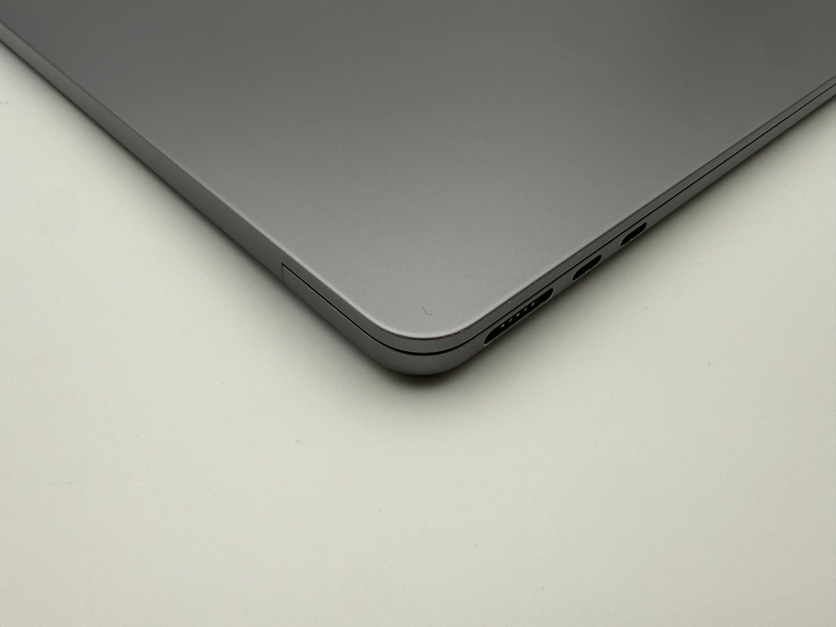 MacBook Air 13.6" M2 16GB 512GB 10-core GPU – OUTLET#04