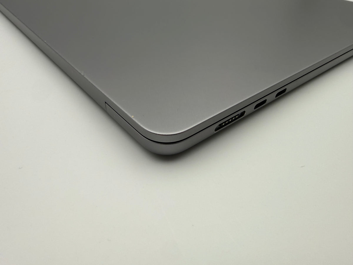 MacBook Air 13,6" 2022 Chip Apple M2 A2681 MLXW3T/A – M2 8C CPU 10C GPU – Plata