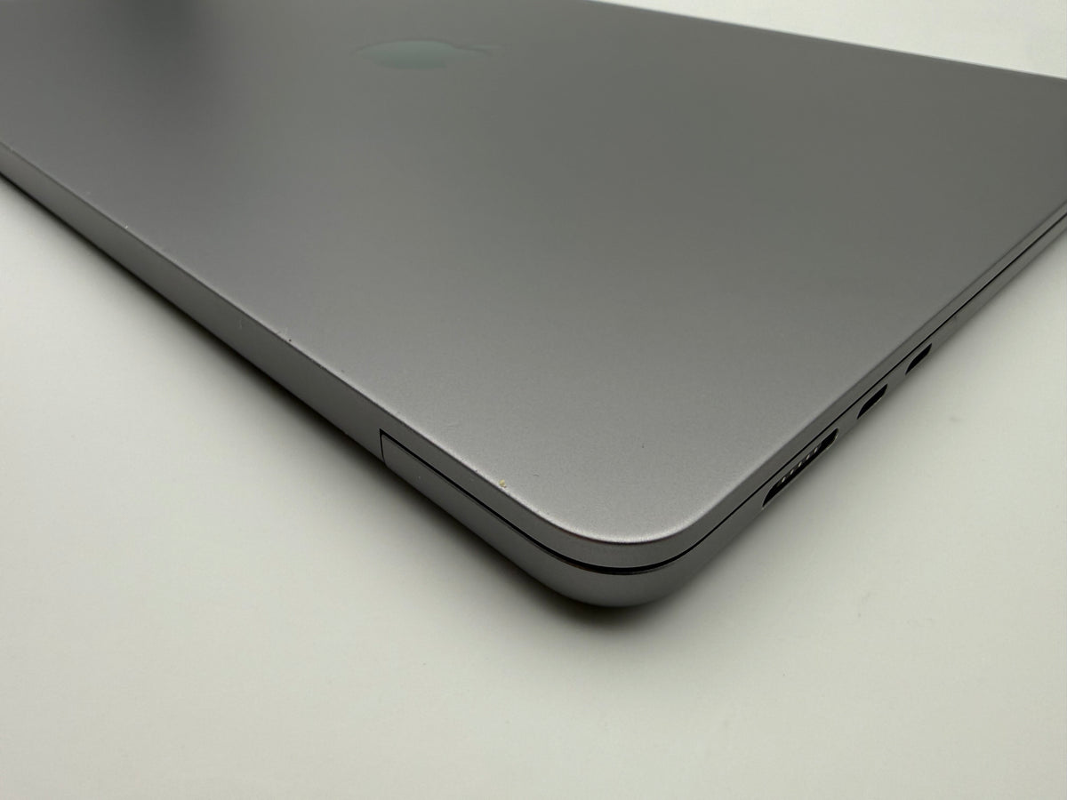 MacBook Air 13,6" 2022 Chip Apple M2 A2681 MLXW3T/A – M2 8C CPU 10C GPU – Plata
