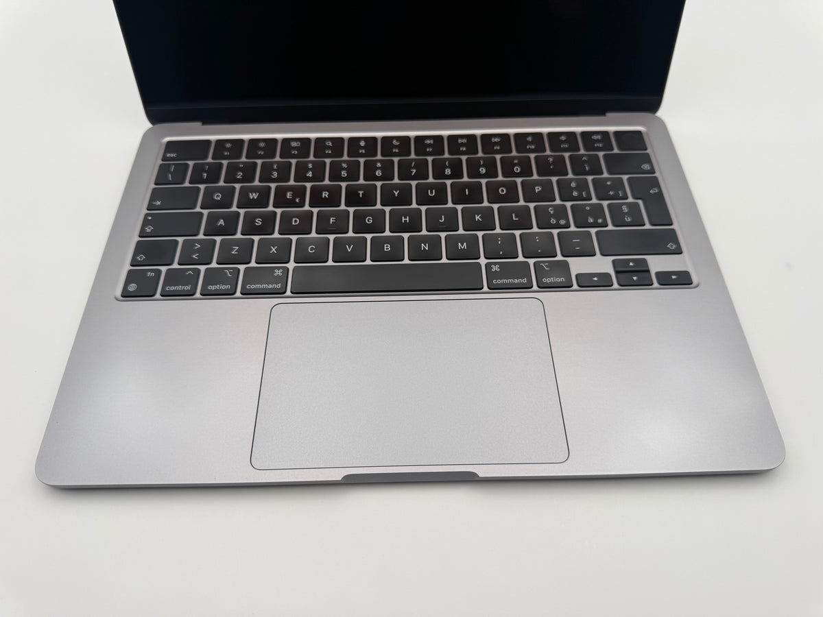 MacBook Air 13.6" M2 16GB 512GB 10-core GPU – OUTLET #04