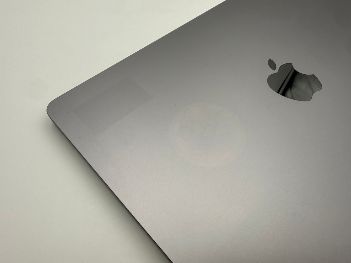 MacBook Air 13.6" M2 16GB 512GB 10-core GPU – OUTLET #04