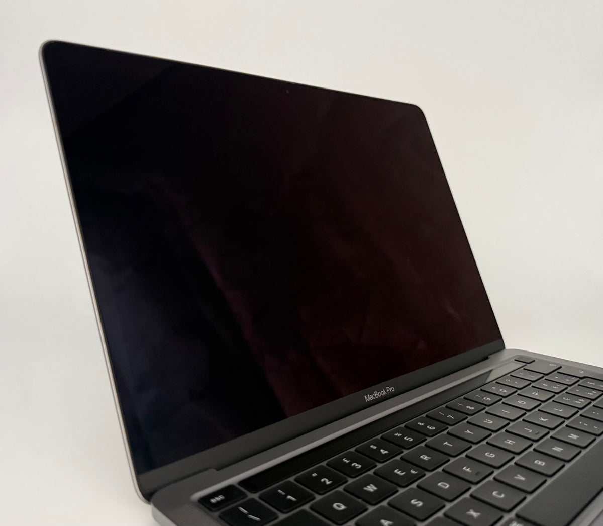 MacBook Pro 13" (2020) Chip Apple M1 8C CPU 8C GPU 16GB 256GB A2338 Space Gray