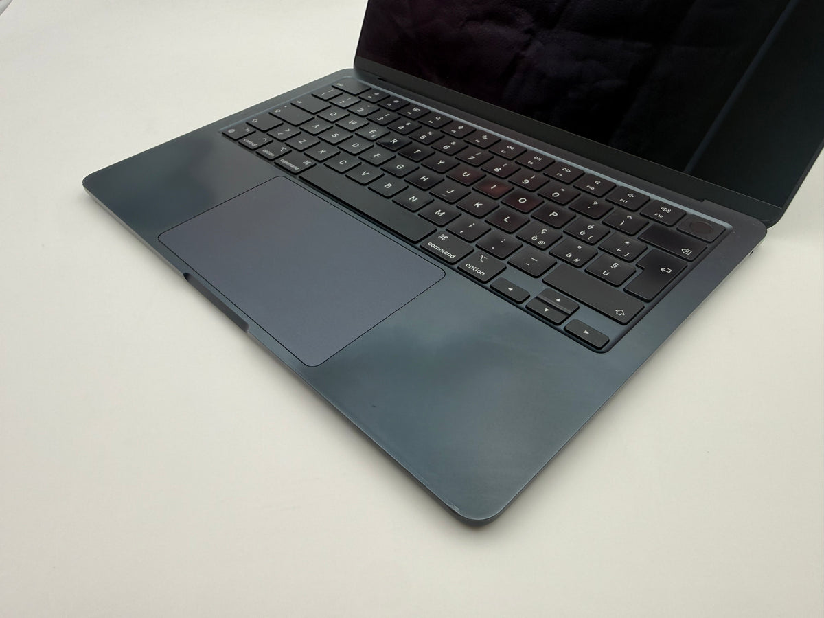 MacBook Pro 16" (finales de 2023) Chip Apple M3 Max A2991 – M3 Max 16C CPU 40C GPU – Negro espacial