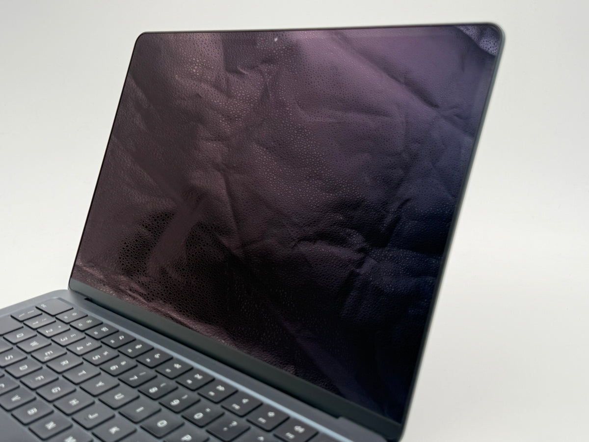 MacBook Pro 16" (finales de 2023) Chip Apple M3 Max A2991 – M3 Max 16C CPU 40C GPU – Negro espacial
