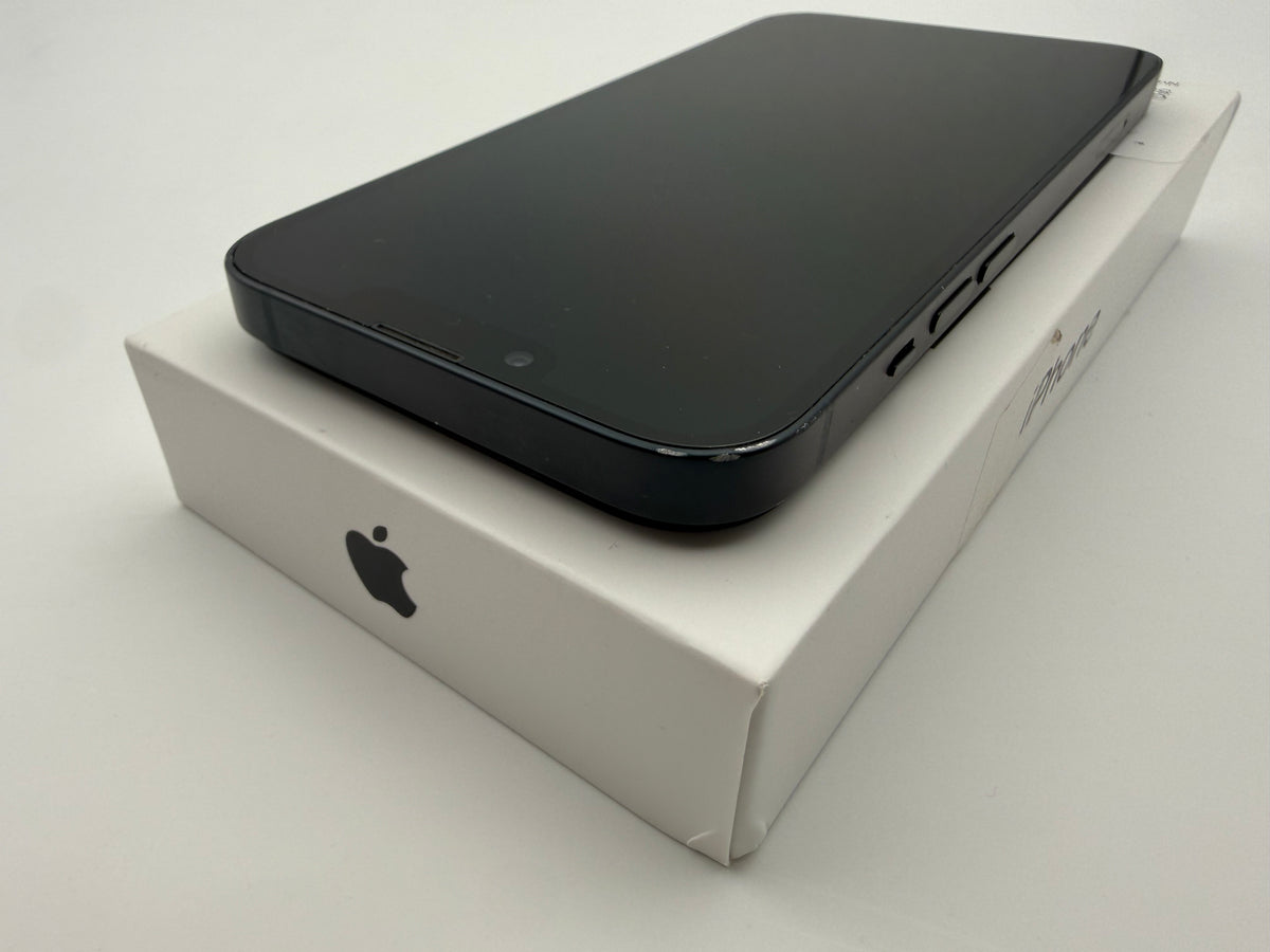 iPhone 13 128GB Midnight – OUTLET #05 – Batteria 84%