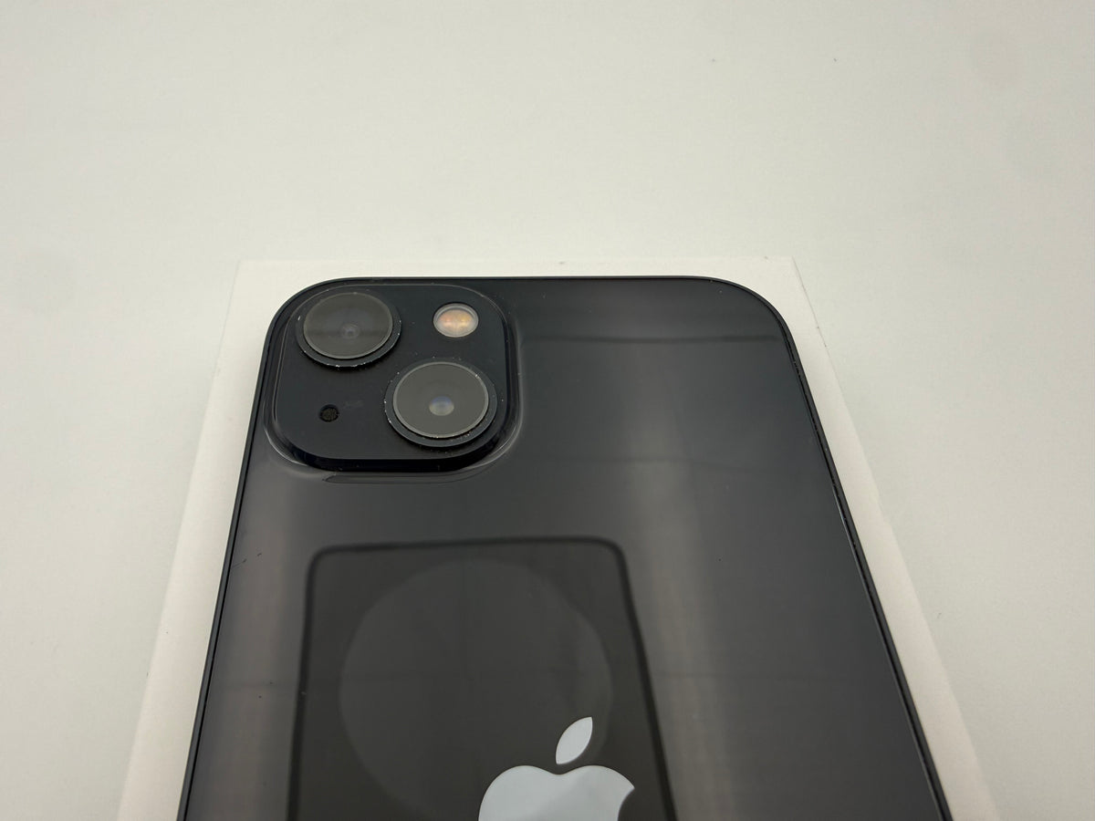 iPhone 13 128GB Midnight – OUTLET #05 – Batteria 84%